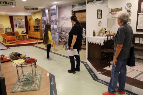 Nyomkeresés közben a mentőcsapatok