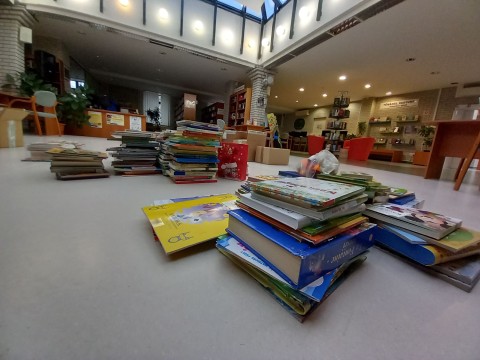 Az ajándékok szétválogatása