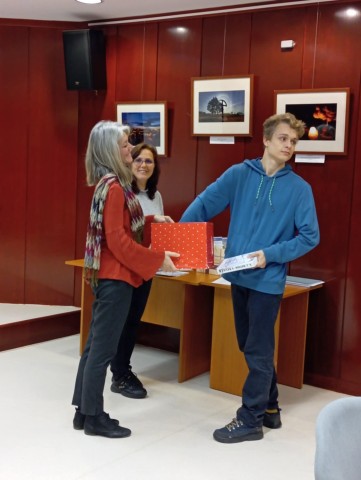 Dukai Balázs átvette a nyereményét, és új nyertes húz