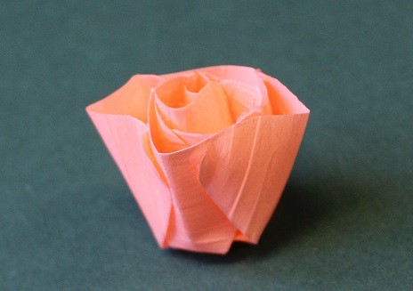 A koszorú elkészítésének fázisai