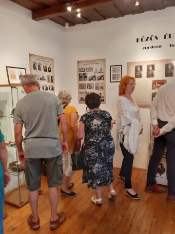 Közös értékmentés – modern hagyományőrzés időszaki kiállítás