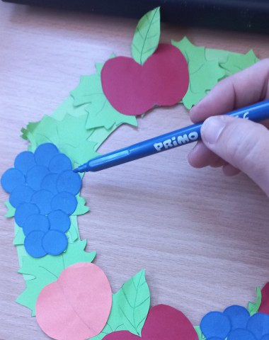 Az ablakdísz elkészítésének fázisai