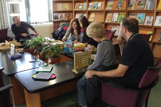 KÖNYVES VASÁRNAP. Játékos délután