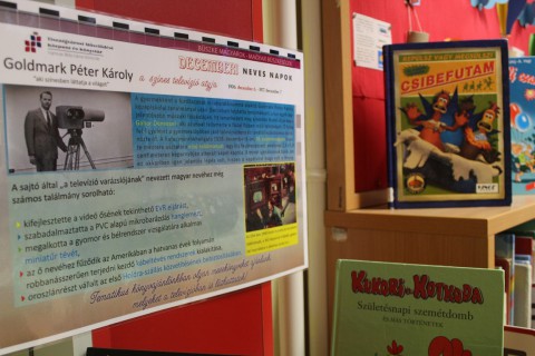 Kihelyezett könyvajánló a gyermekkönyvtárban